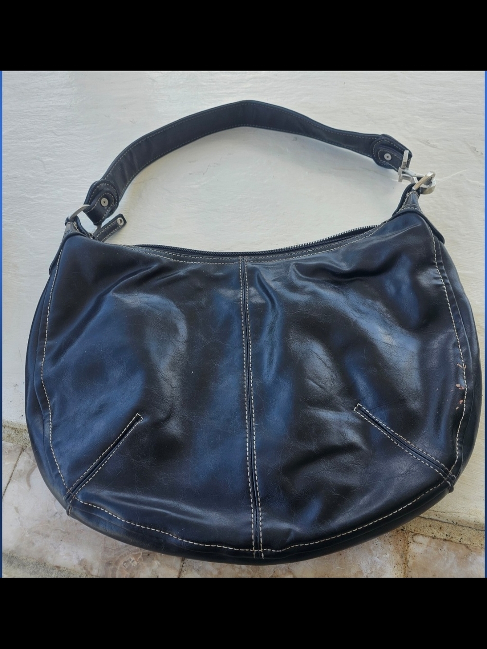 Kenneth Cole black Leather Shoulder Hobo Bag